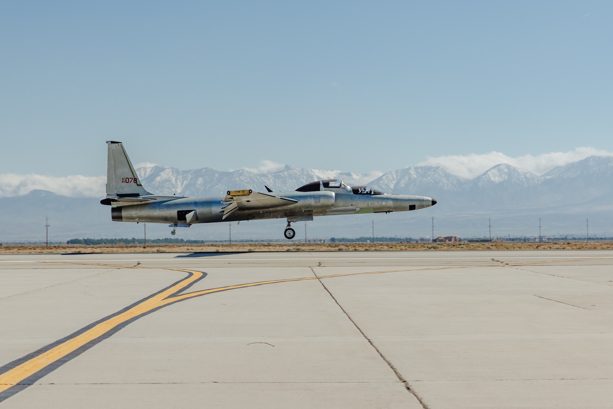 A TU-2S Dragon Lady assigned to the 9th Reconnaissance Wing, Beale Air Force Base, Calif., arrives at USAF Operating Location Plant 42 in Palmdale, California, to receive final paint coatings, Feb. 29. The aircraft returned to flight after nearly two years through the collaboration of the Air Force Life Cycle Management Center, 412th Test Wing at Edwards and Lockheed Martin Corporation. (Air Force photo by Lindsey Iniguez)