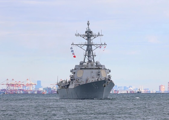 USS McCampbell Returns to Yokosuka to Commander, Destroyer Squadron 15
