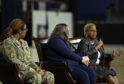 District of Columbia National Guard holds Women Empowerment Panel to commemorate Women’s History Month in the D.C. National Guard Armory, March 28, 2024. The panel features Chief Master Sgt. Naconda Hinton, Senior Enlisted Leader, 113th Medical Group; Capt. Mayauda Bowens, Logistics Support Operations Officer; Chief Warrant Officer 3 Annette Johnson-Tate, DCARNG Officer Strength Manager; Vakisa Bragg, Program Analyst and Ms. Nicole McDermott, Chief of Staff (DCGO-DCNG).