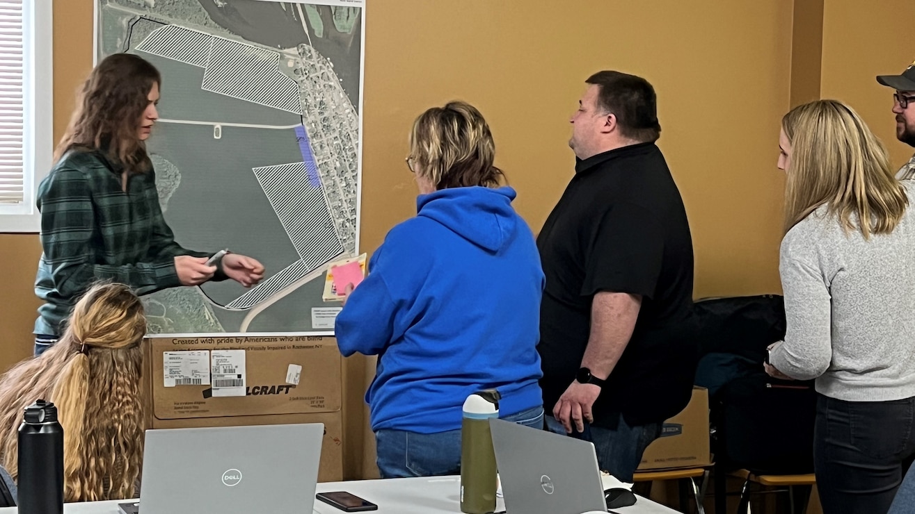 Sabula Lakes scoping charrette