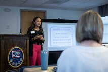 MCIEAST CG Speaks at Camp Lejeune Leadership Seminar