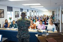 MCIEAST CG Speaks at Camp Lejeune Leadership Seminar