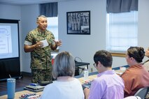 MCIEAST CG Speaks at Camp Lejeune Leadership Seminar