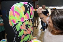 Because of its location along the Gulf of Mexico, Texas receives 10 times more trash on its beaches than most other Gulf states. The Galveston Island Park Board of Trustees is responsible for keeping this litter off the local beaches. This mission requires a lot of effort, and a lot of waste containers, 4,000 to be exact.