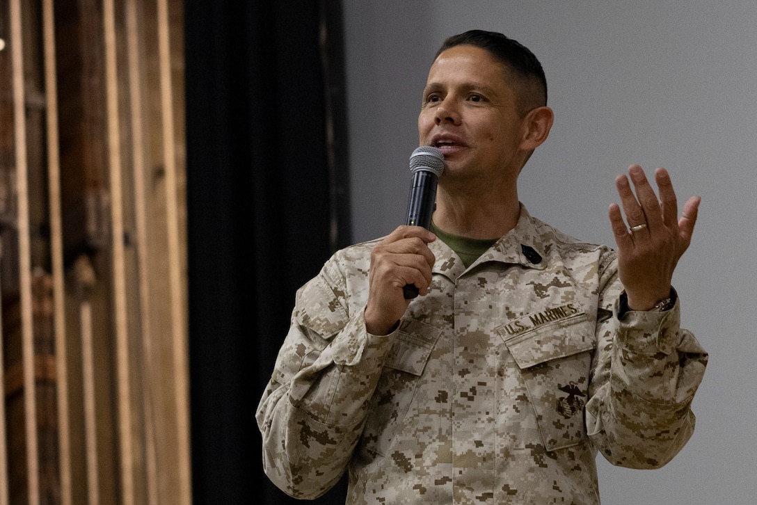 U.S. Marine Corps Sgt. Maj. Carlos Ruiz, a Sonora, Mexico native, sergeant major of the Marine Corps, speaks to Marine Corps Communication-Electronics School students during a student townhall at Marine Corps Air-Ground Combat Center, Twentynine Palms, California, April 25, 2024. Ruiz visited MCCES to speak to the instructors and the students to gain an understanding of the school’s mission and how they are modernizing to meet Force Design. (U.S. Marine Corps photo by Lance Cpl. Enge You)