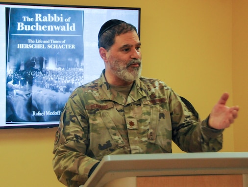 Army Reserve division hosts annual Holocaust Remembrance