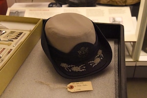 Image of a cap.