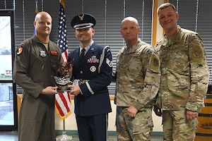 airmen receiving award