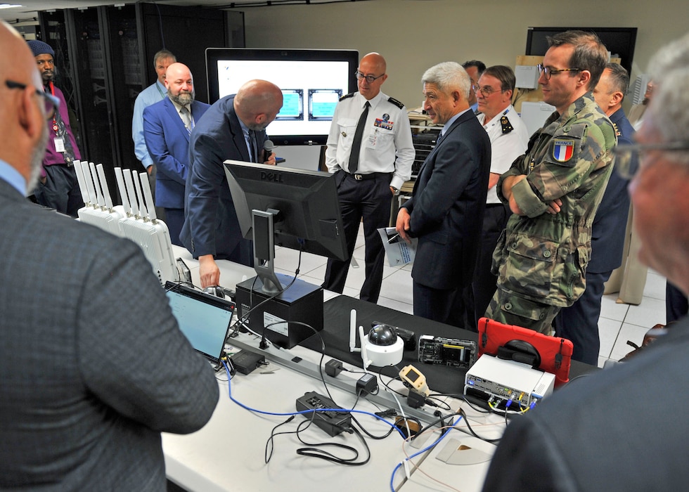 Kevin F. Thompson, NIWC Atlantic Senior Engineer and ARC Laboratory Director, led the tour and the associated brief of the lab's purpose and capabilities, which was also attended by NIWC Atlantic Executive Officer, Cmdr. Anthony Cagle and several other members of local leadership.
