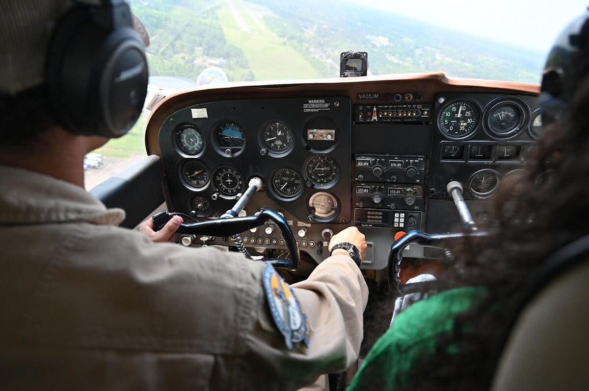 Columbus Inspires Tomorrow's Aviators > Air Education and Training