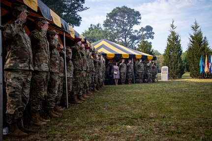 Army Reserve welcomes new command sergeant major