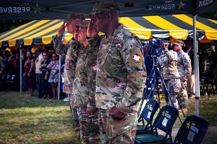 Army Reserve welcomes new command sergeant major