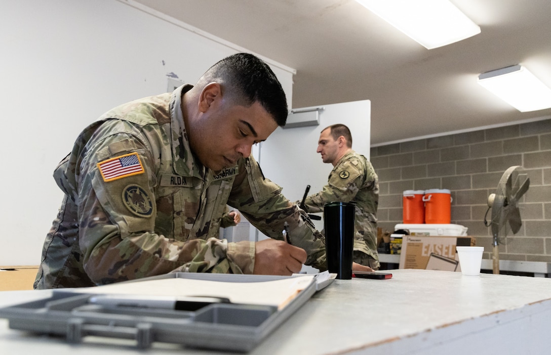 U.S. Army Reserve Soldiers conduct training at Vulcan Forge