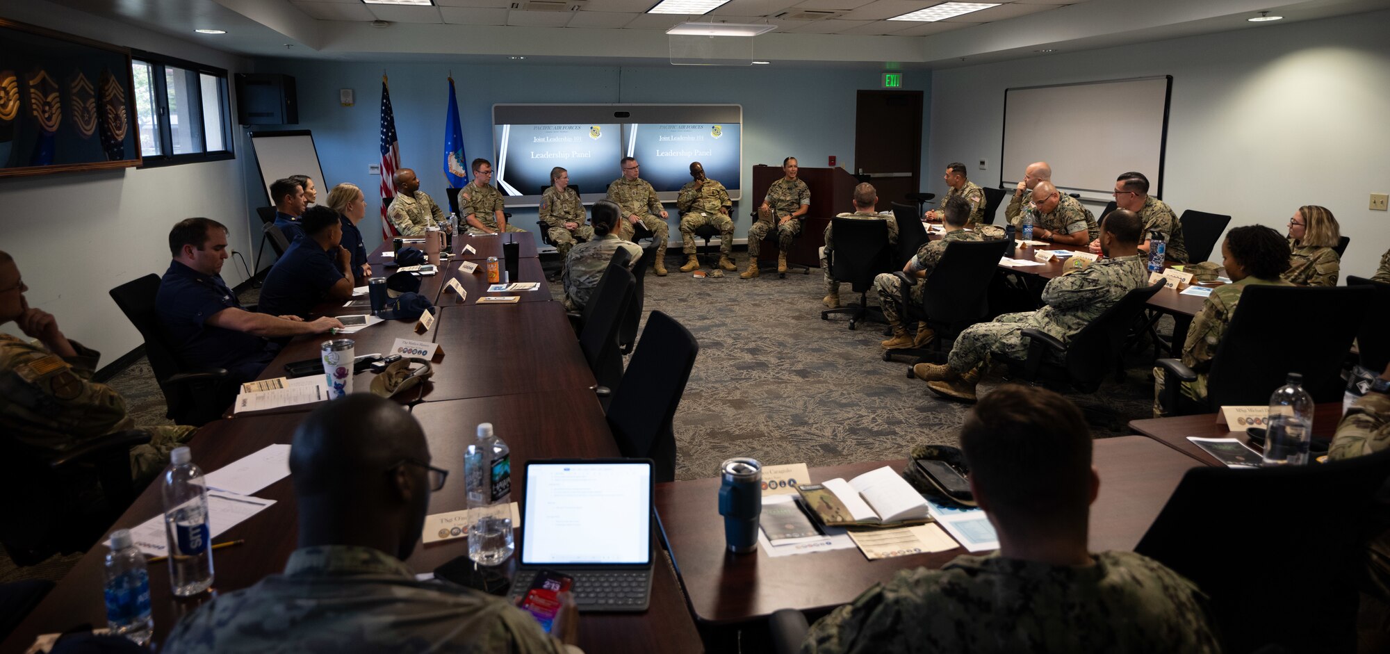 Senior leaders in the U.S. military speak to students on leading in a joint environment.