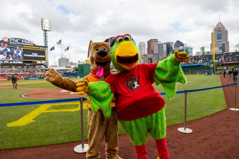The Pittsburgh District partnered with the Pittsburgh Pirates to host an evening dedicated to water safety.
