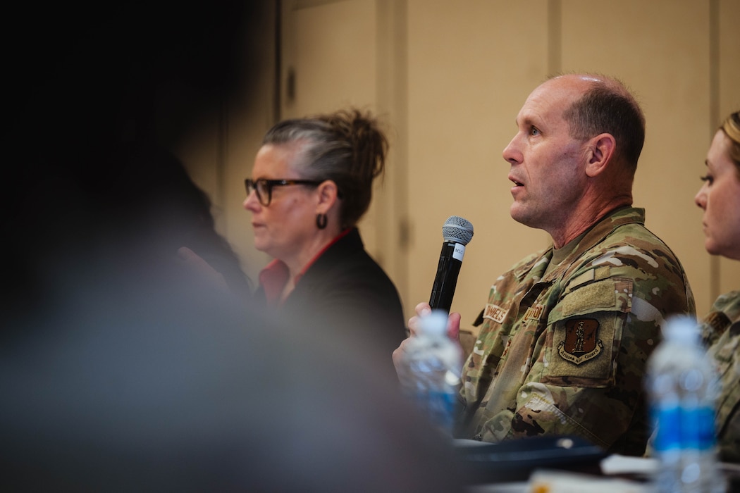 U.S. Air Force Maj. Gen. Troy Daniels (right), Air National Guard assistant adjutant general for air, speaks next to Arizona Governor Katie Hobbs (left) during a roundtable discussion about the Military Interstate Children’s Compact Commission (MIC3) and Purple Star School Program.