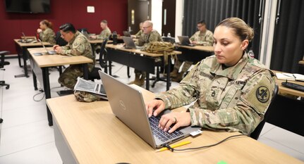 Soldier triumphs in test of will, wins Army Reserve Career Counselor of the Year