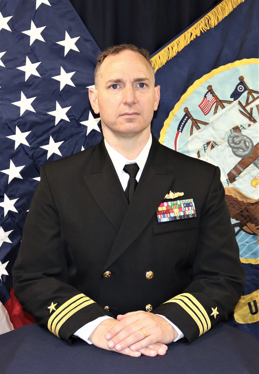 Cmdr. Hatch