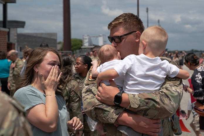 Redeployers are welcomed home by family  Joint Base Charleston