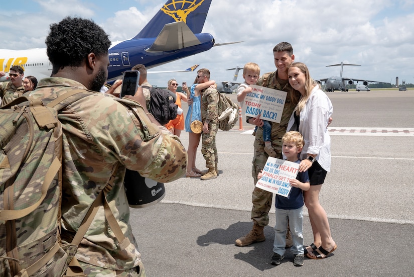 Redeployers are welcomed home by family  Joint Base Charleston