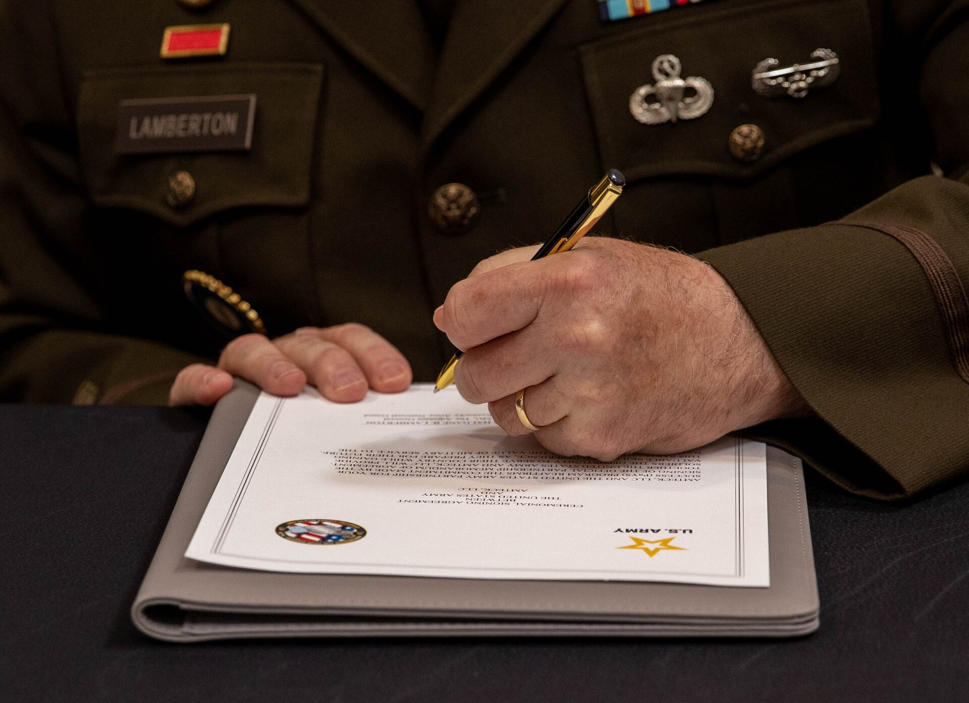 The Kentucky Army National Guard hosted the signing of a partnership agreement between Amteck and the U.S. Army Partnership for Success (PaYS) program at Amteck headquarters, May 20, 2024. This program provides America’s youth with a unique opportunity to serve their country while preparing for their future simultaneously. (U.S. Army National Guard photo by Sgt. Destini Keene)