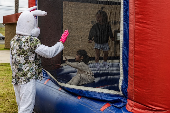 U.S. Marines and families with Weapons and Field Training Battalion, Recruit Training Regiment, hosted a spring celebration family day at Marine Corps Base Camp Pendleton, California, April 15, 2024. WFTBN hosted this event to welcome the coming warmer months and reward the Marines and their families for their hard work. (U.S. Marine Corps photo by Sgt. Jesse K. Carter-Powell)