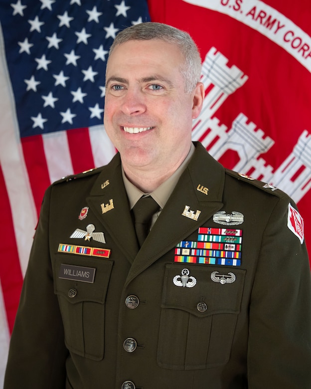 USACE Rock Island District Commander Aaron M. Williams