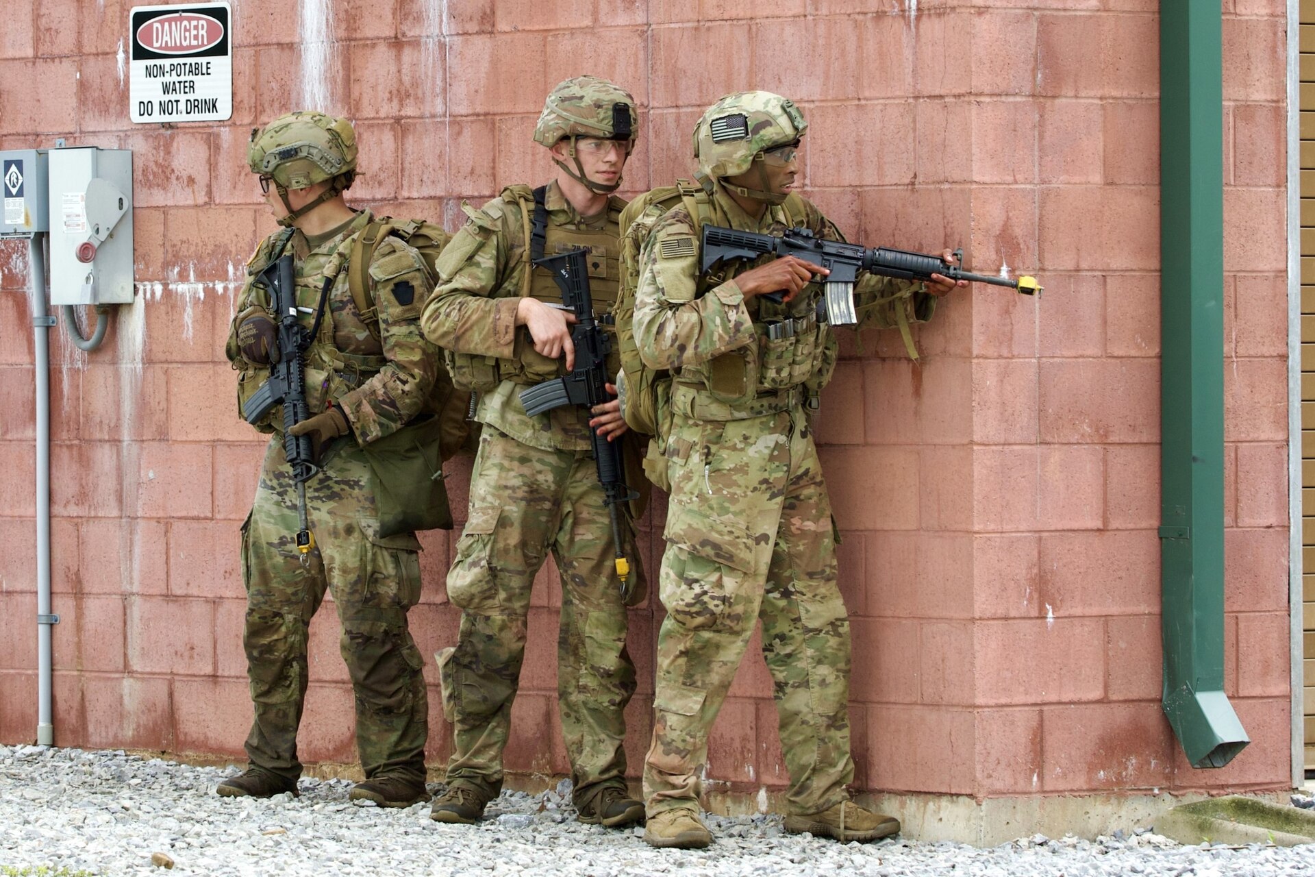 Soldiers attending the combat medic military occupational specialty transition course at the 166th Regiment - Regional Training Institute conduct a mass casualty exercise May 17, 2024, at Fort Indiantown Gap's Combined Arms Collective Training Facility. (U.S. Army National Guard photo by Capt. Angela Clemons)