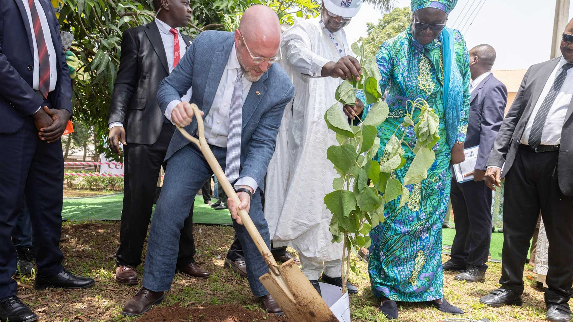 Strengthening Biosecurity in Nigeria: A Groundbreaking Ceremony with the Defense Threat Reduction Agency and Nigeria’s National Veterinary Research Institute
