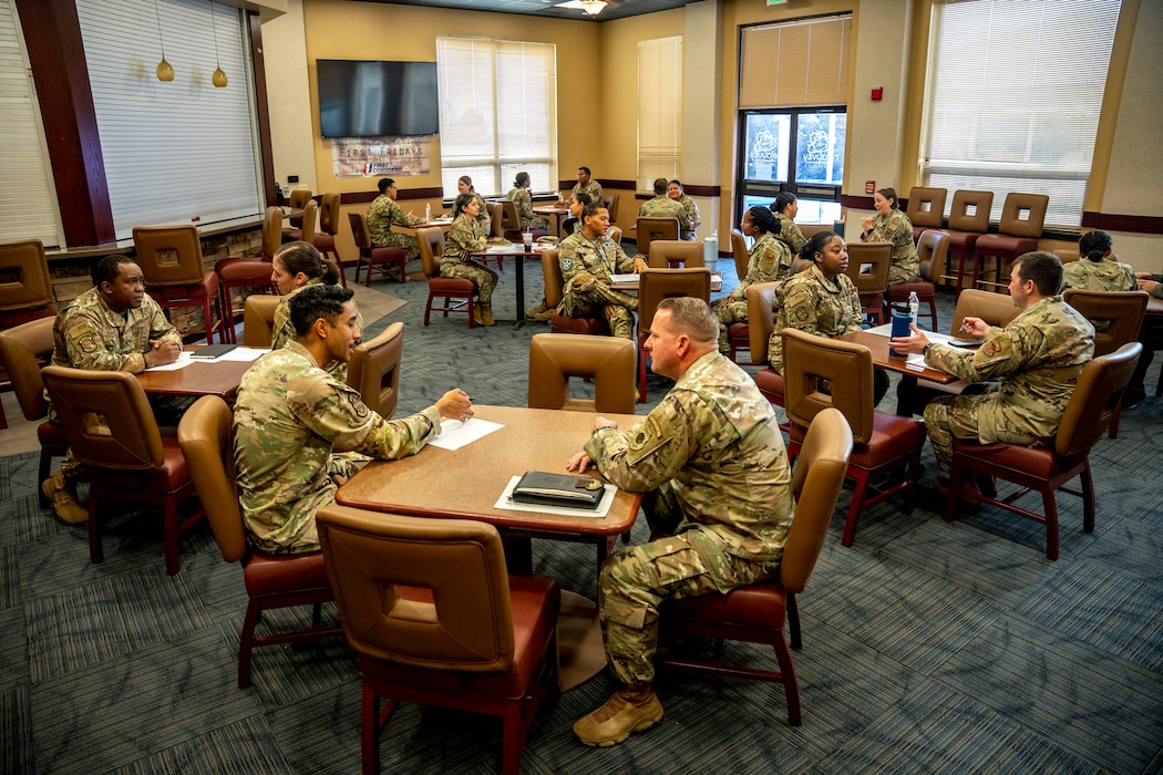 Members of Team Kirtland participate in a senior enlisted mentorship at Kirtland Air Force Base, N.M., Oct. 24, 2023. Senior Enlisted Leaders from various roles across Kirtland engaged in one on one discussions with Airmen during the event. (U.S. Air Force photo by A1C Tallon Bratton)