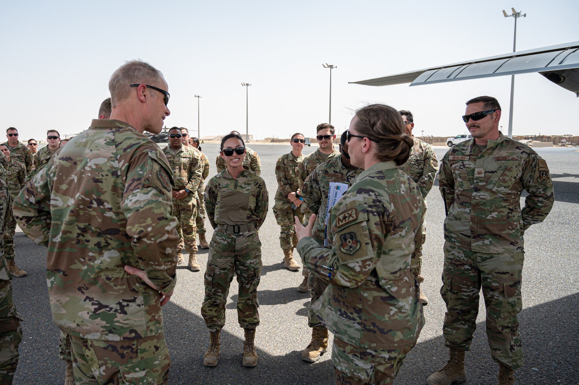 U.S. Air Force Lt. Gen. Derek France
meets with airmen from the 386th
Expeditionary Maintenance Squadron.