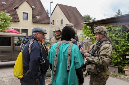 Army Reserve Soldiers train to influence the fight