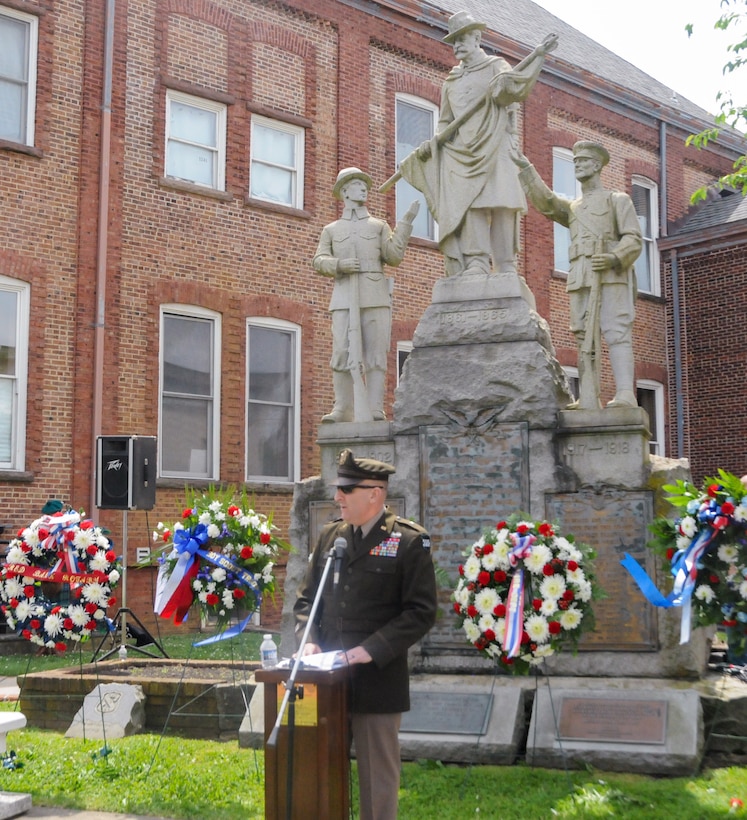 Army Reserve senior leader honors ‘Greatest Generation’ on Memorial Day