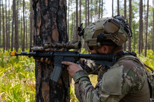 Airman provides security