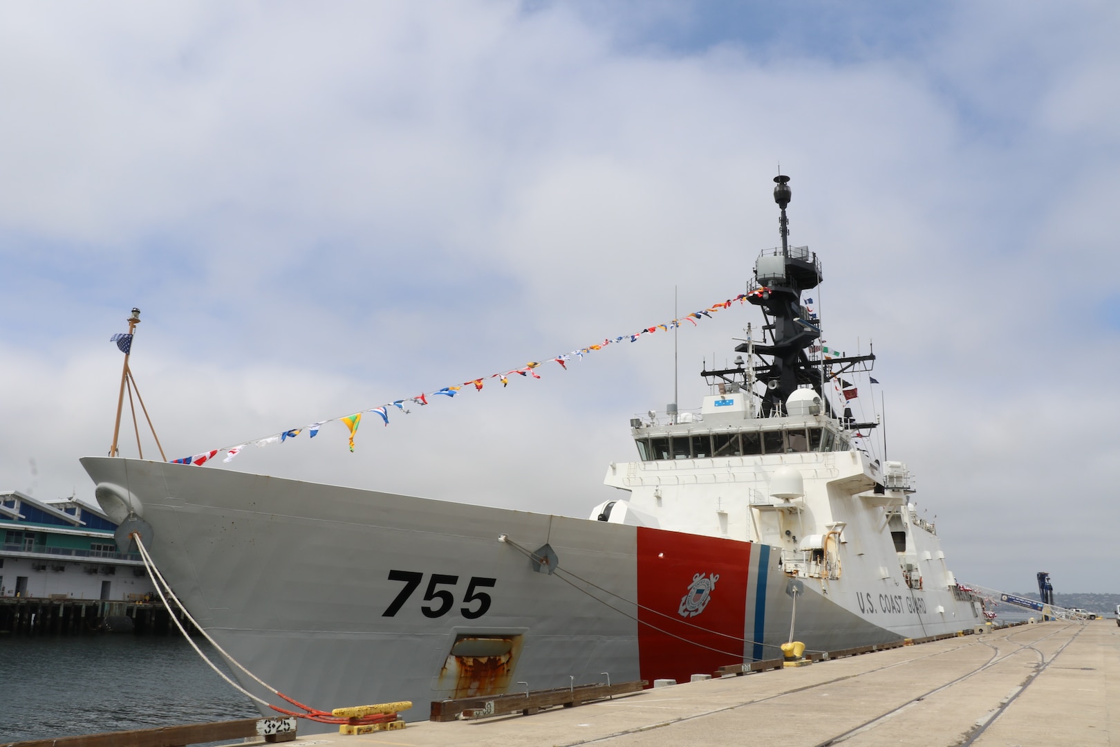 U. S. Coast Guard Cutter Munro moored at B Street Terminal in San Diego ahead of the cutter’s change of command ceremony, May 30, 2024. Vice Adm. Andrew J. Tiongson, Commander, U.S. Coast Guard Pacific Area, presided over the ceremony in which Capt. James O’Mara relieved Capt. Rula Deisher as Munro’s commanding officer. U.S. Coast Guard photo by Ensign Samika Lewis.