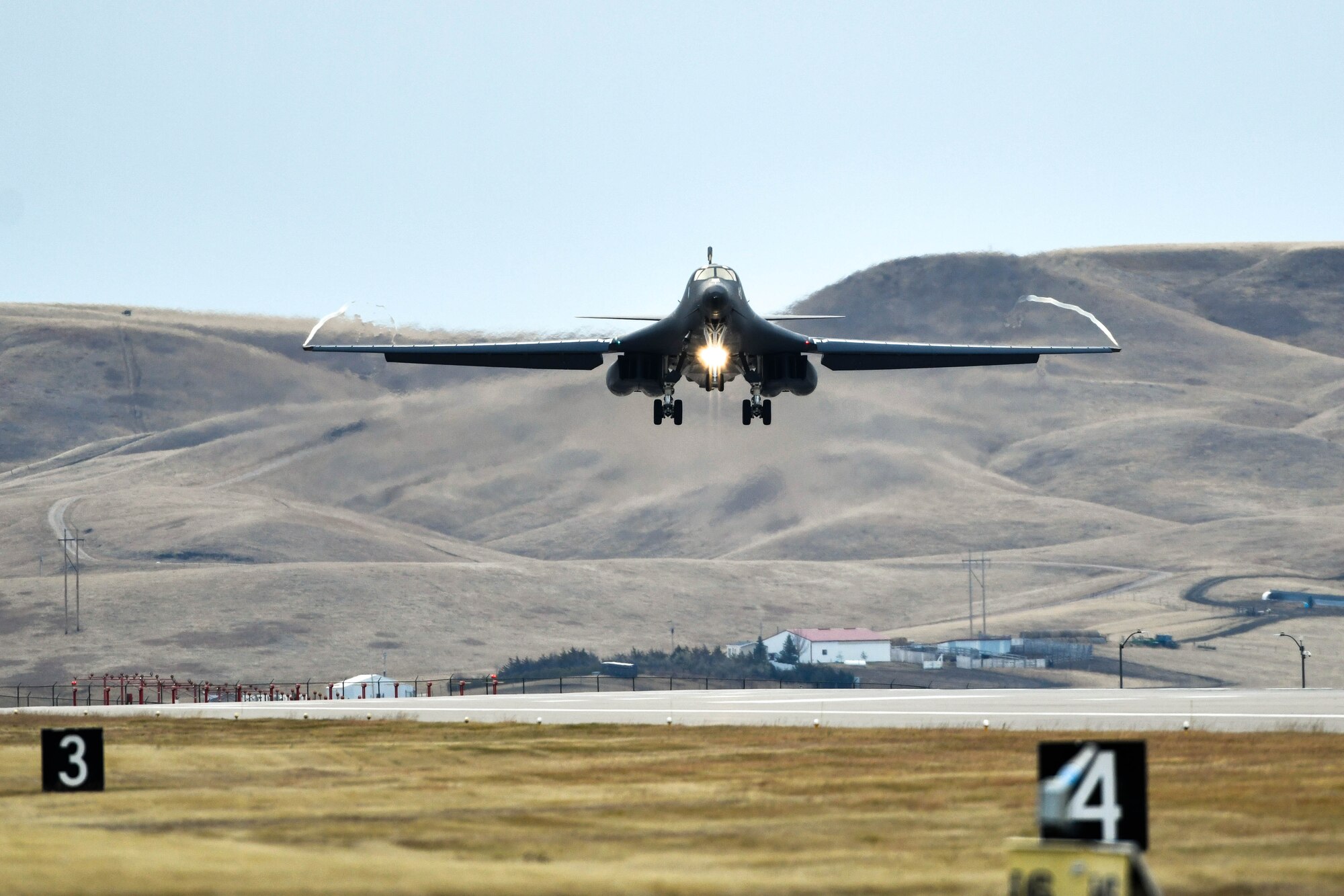 B-1B Lancer lands at Ellsworth Air Force Base