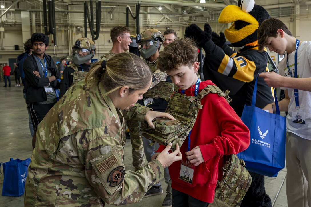 Approximately 500 high school student leaders from 33 different schools and two local Reserve Officer Training Corps detachments attended a total force All-Star Leadership Day event Nov. 6, 2024, at the 171st Air Refueling Wing near Pittsburgh, Pennsylvania. Students had the opportunity to tour a KC-135 Stratotanker, a C-17 Globemaster and a F-16D Fighting Falcon aircraft as well as participate in teamwork exercises, leadership challenges, and interactive career exploration sessions. (U.S. Air National Guard photo by Tech. Sgt. Zoe M. Wockenfuss)