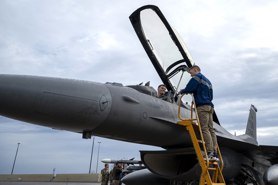 Approximately 500 high school student leaders from 33 different schools and two local Reserve Officer Training Corps detachments attended a total force All-Star Leadership Day event Nov. 6, 2024, at the 171st Air Refueling Wing near Pittsburgh, Pennsylvania. Students had the opportunity to tour a KC-135 Stratotanker, a C-17 Globemaster and a F-16D Fighting Falcon aircraft as well as participate in teamwork exercises, leadership challenges, and interactive career exploration sessions. (U.S. Air National Guard photo by Tech. Sgt. Zoe M. Wockenfuss)