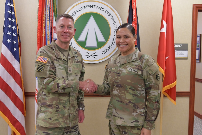 Active and reserve forces converge at SDDC Summit to boost readiness and capability