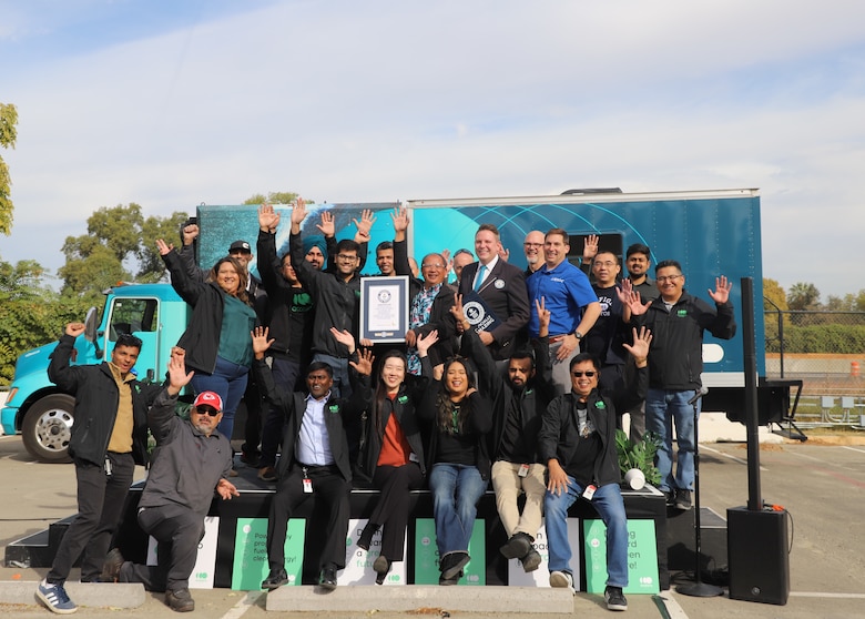 H2Rescue team and GUINNESS WORLD RECORDS™ Michael Empric pose for group shot after receiving world record title.