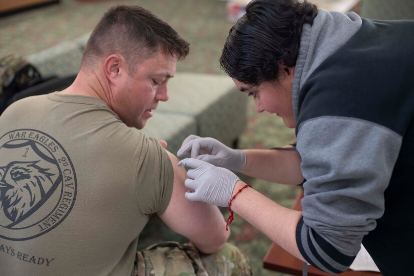 NCO Leadership Center of Excellence and William Beaumont Fight the Spread of Flu