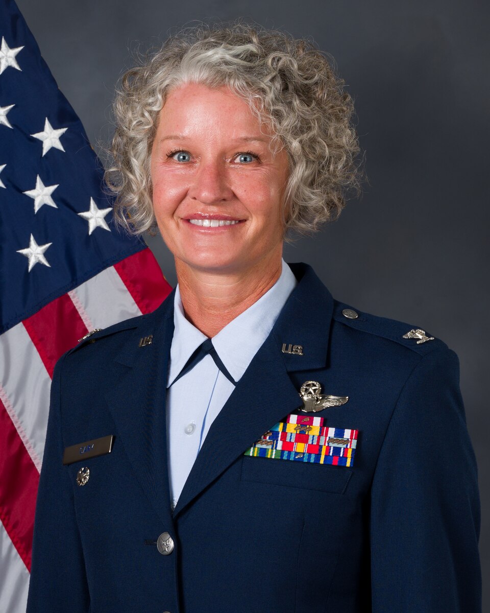 Colonel Shannon L. Cary Biography Photo