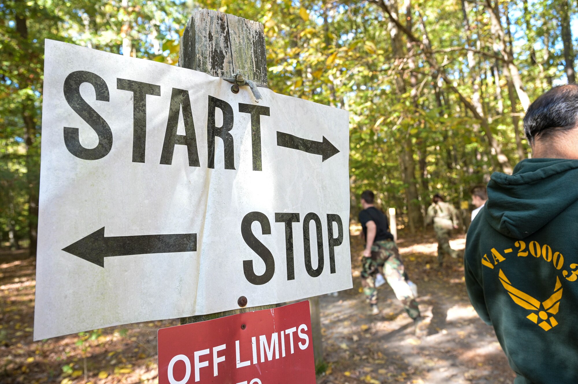Start and stop sign.
