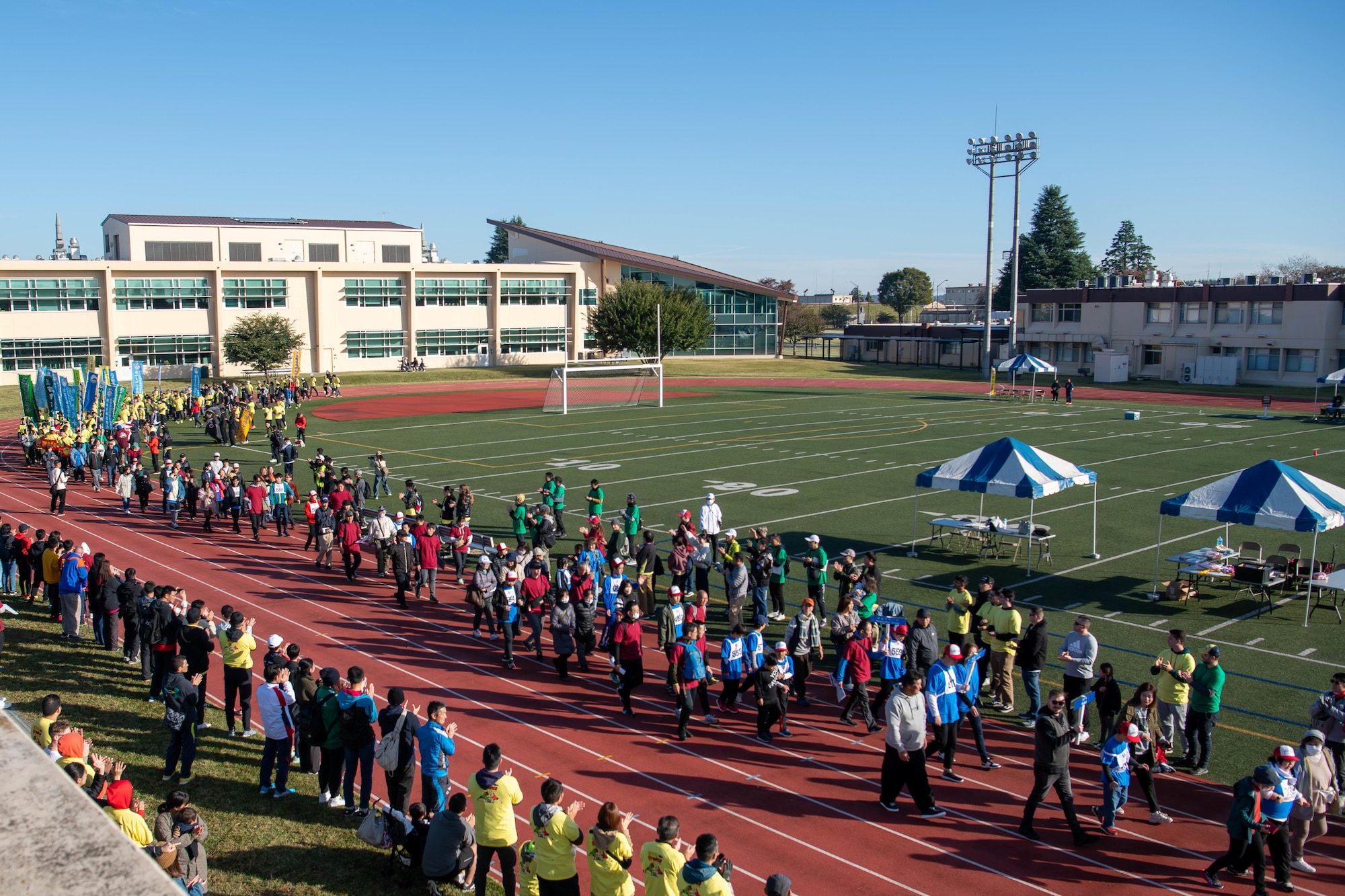 The 45th Kanto Plains Special Olympics opening ceremony begins with an athlete parade.