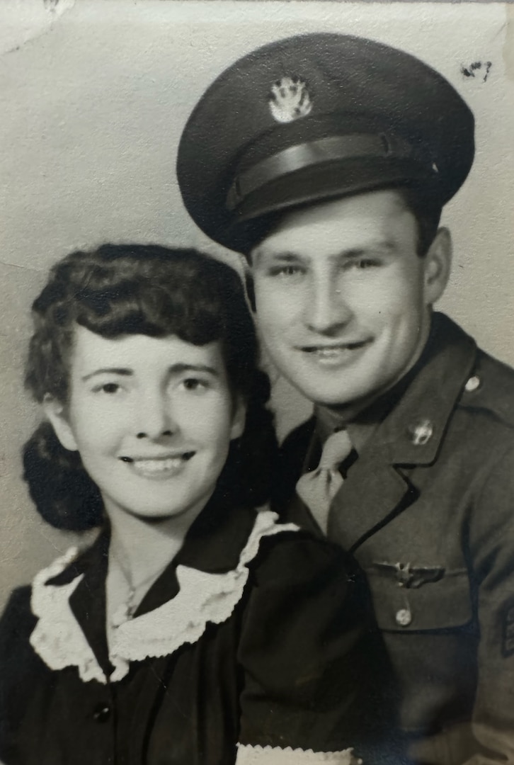 U.S. Army Air Force Staff Sgt. Ralph L. Mourer