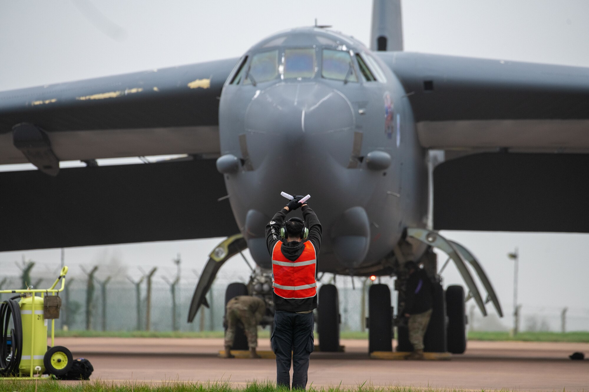 Airman guides a B-52H Stratofortress