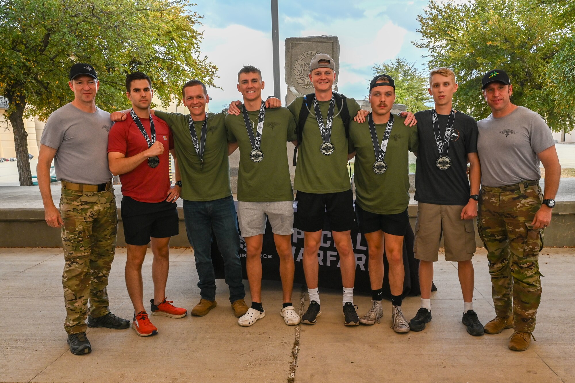 Special Warfare Training Wing Commander Col. Nathan Colunga presents the first-place team award to AFROTC cadets from Embry-Riddle Aeronautical University at the culmination of the annual Special Warfare AFROTC Invitational