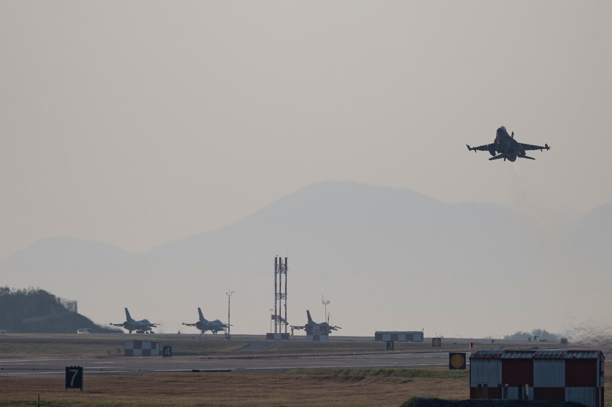 A Republic of Korea Air Force KF-16 Fighting Falcon aircraft takes off for Buddy Squadron operations from Kunsan Air Base, Republic of Korea.