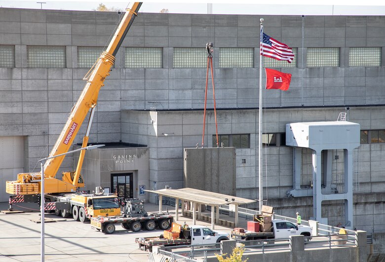 A photo of work being done to replace gates at the Gavins Point Project