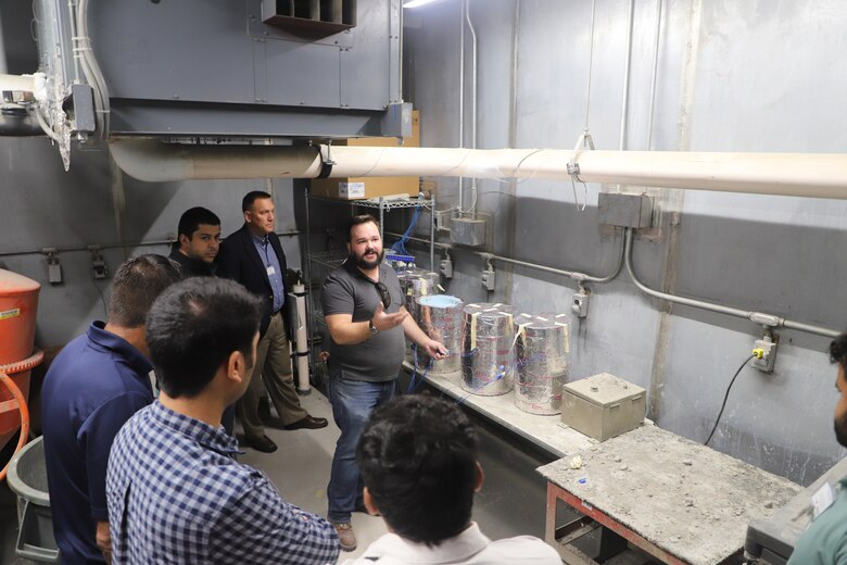 Dr. Benjamin Watts, a CRREL research civil engineer, describes a new thermal characterization project to Rowan University faculty, staff and students during their visit to CRREL.